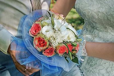 bridal-bouquet-4458145__340.jpg