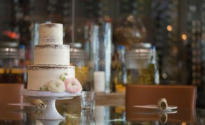 wedding-cake-3981445__340.jpg